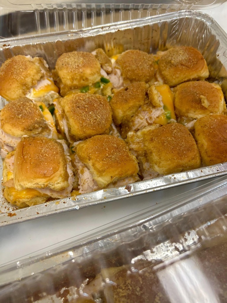 photo of jalapeño and turkey sliders in a foil pan